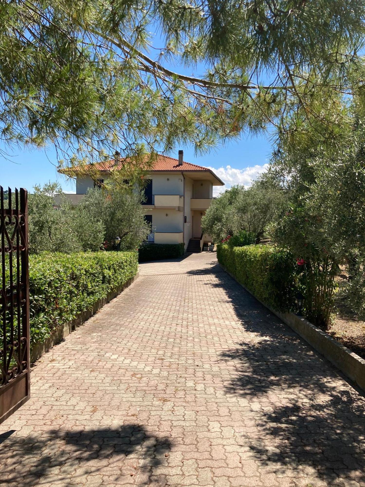 Mutignano La Foresteria- Azienda Agricola Garra المظهر الخارجي الصورة