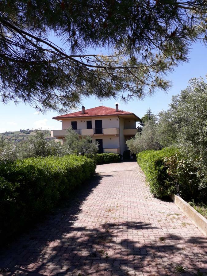 Mutignano La Foresteria- Azienda Agricola Garra المظهر الخارجي الصورة